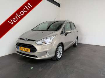 1.0 EcoBoost Titanium. Trekhaak!
