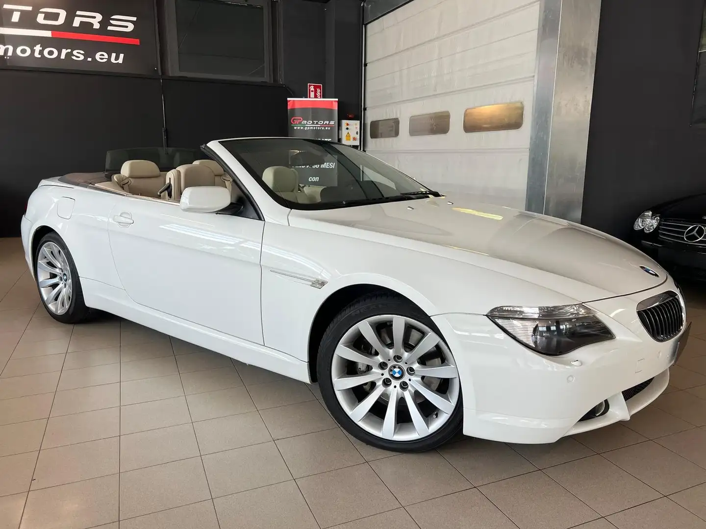 BMW 650 i Cabrio 367CV ! 1 PROPRIETARIO ! BIANCA ORIGINALE Bianco - 2