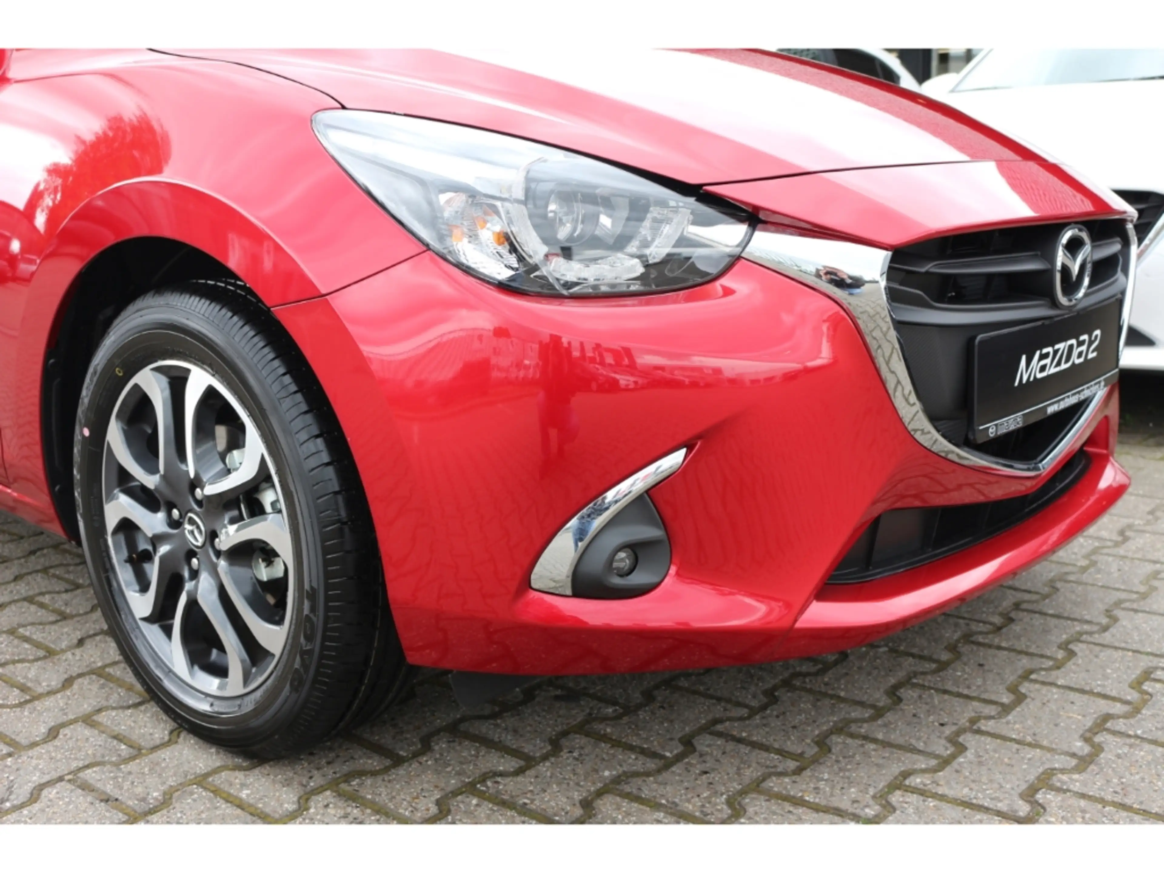 Mazda 2 SKY-G SPORTS-LINE LIC-P TEC-P NAV+GJ-RÄDER !! — photo 8