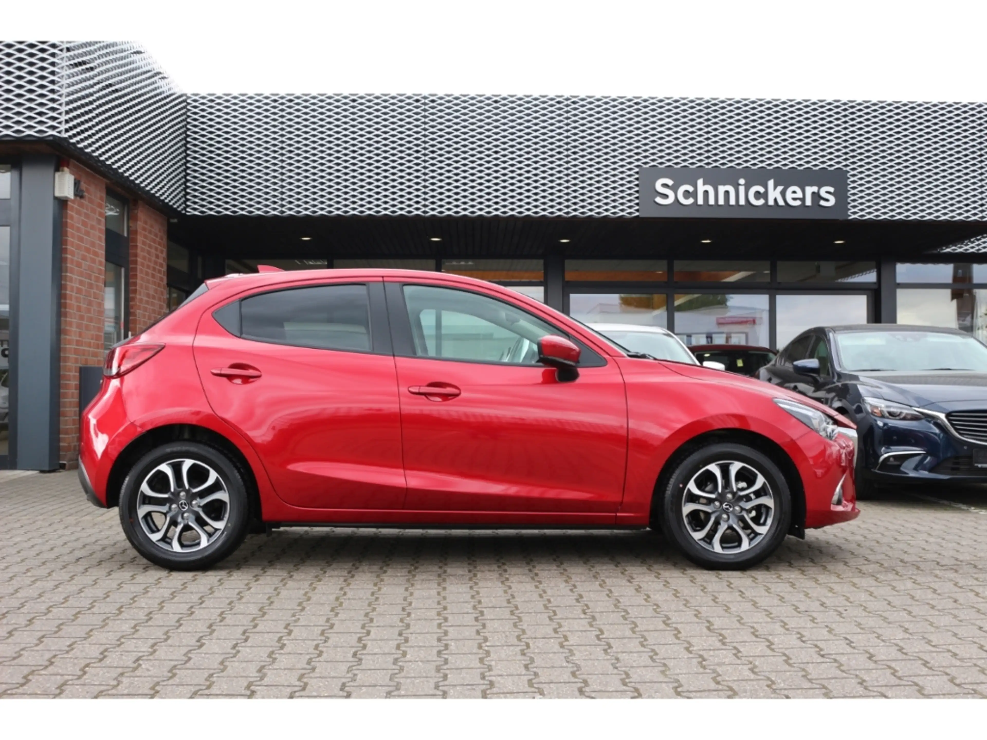 Mazda 2 SKY-G SPORTS-LINE LIC-P TEC-P NAV+GJ-RÄDER !! — photo 6
