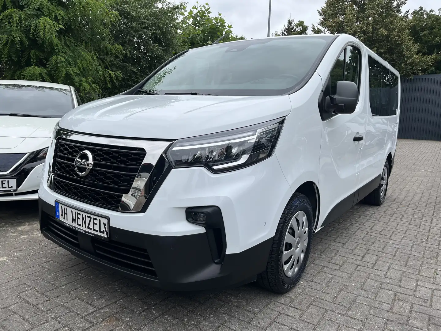 Nissan Primastar 2.0 dCi L1H1 Kombi Acenta 6 Sitze, Klima, Kamera Weiß - 1