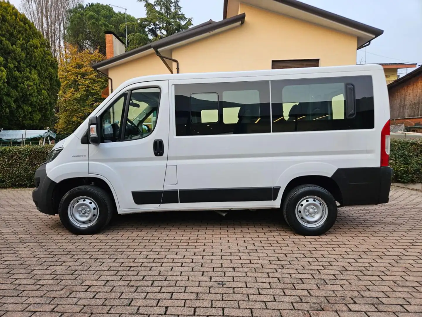 Fiat Ducato 33 2.2 Mjt 140CV PC-TN Combi 9 POSTI Bianco - 1