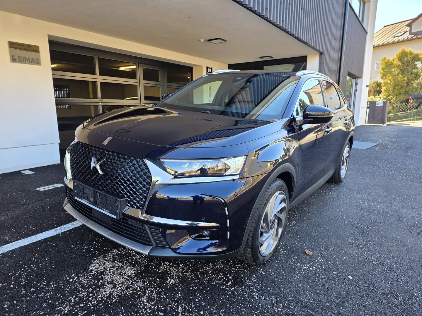 DS Automobiles DS 7 Crossback DS7 Crossback E-Tense 300 PHEV EAT8 4x4 Be Chic Au Blau - 2