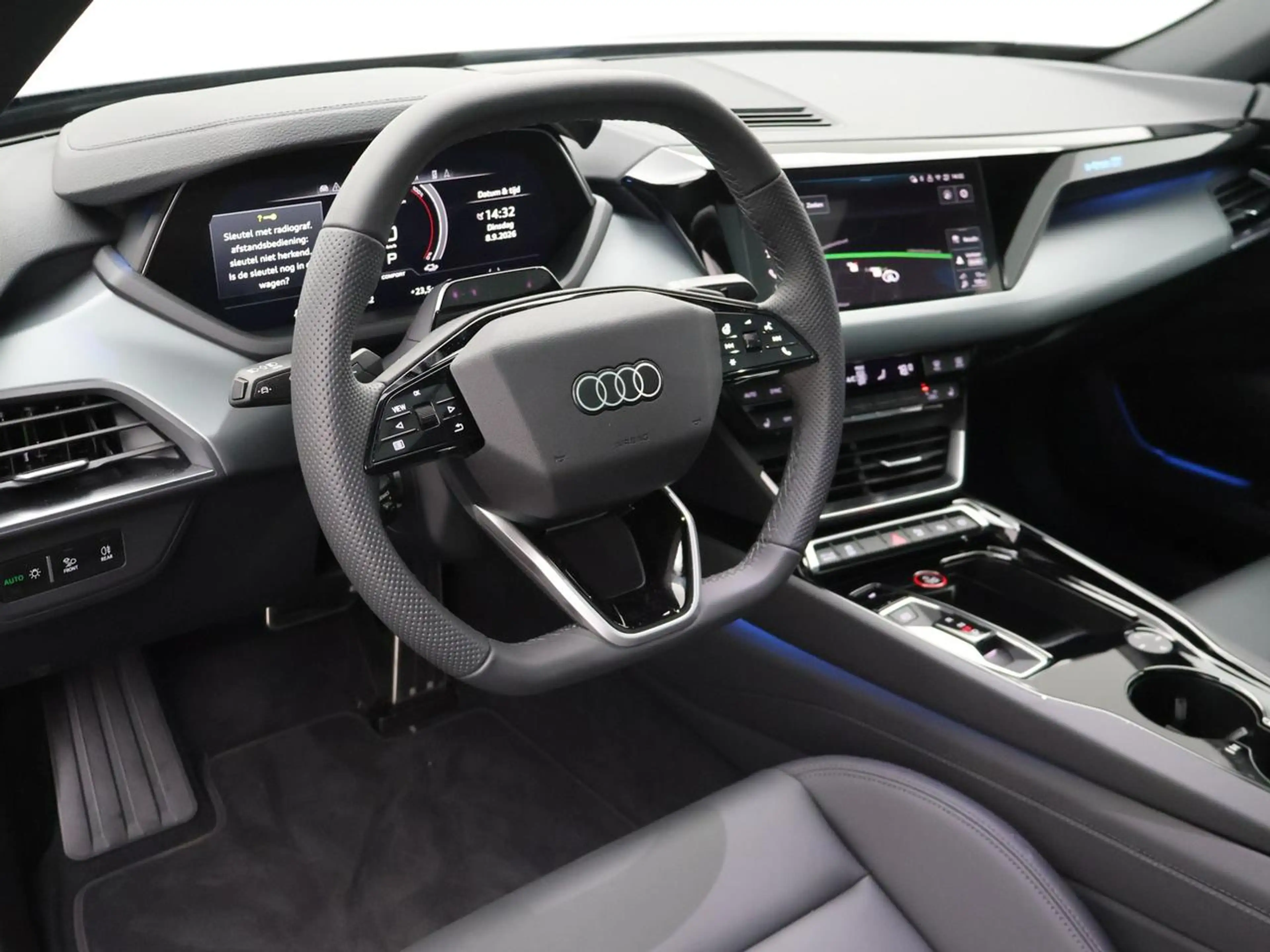 Audi e-tron GT 105 kWh Quattro Corporate *DEMO* — photo 11