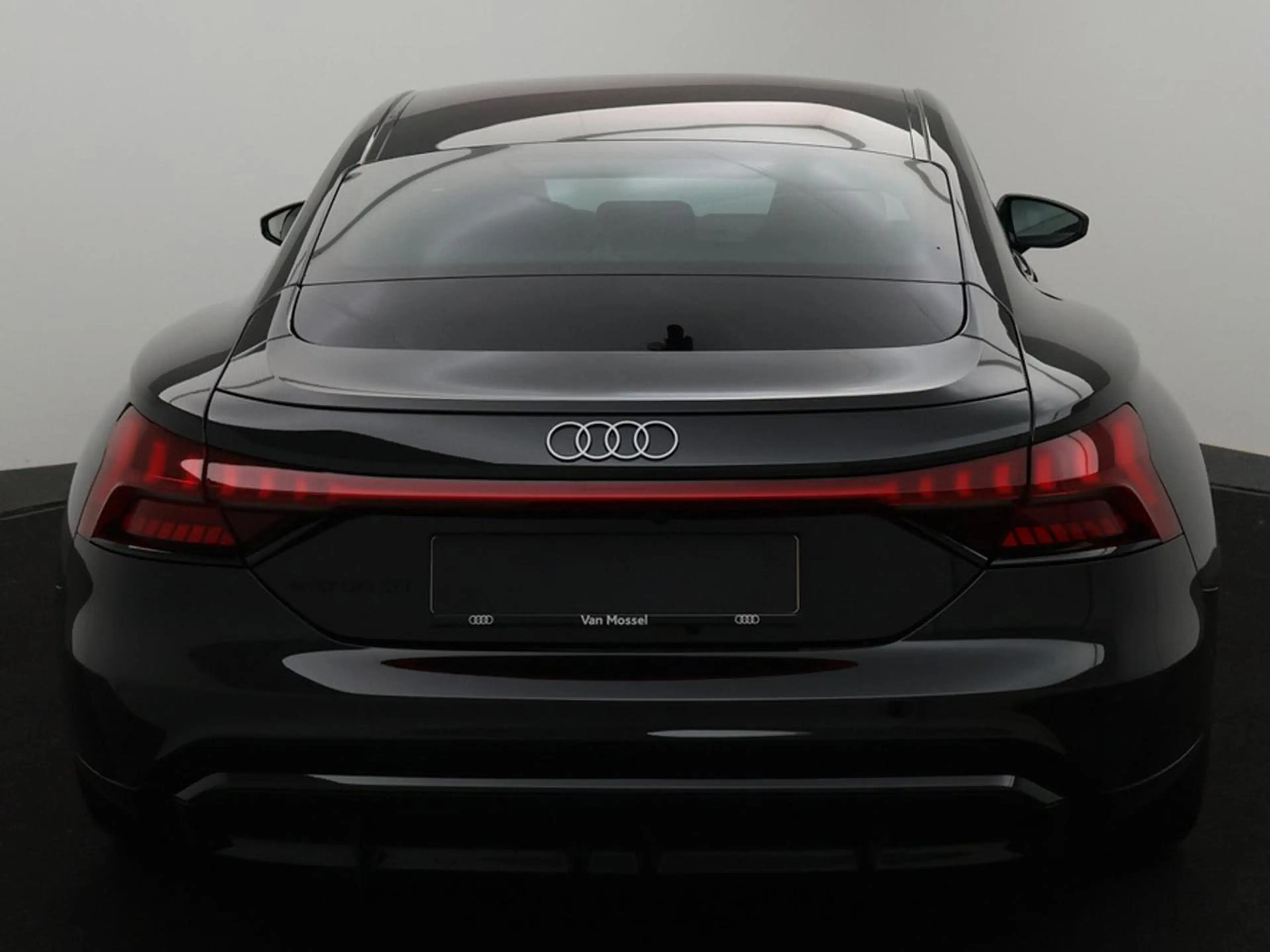 Audi e-tron GT 105 kWh Quattro Corporate *DEMO* — photo 5
