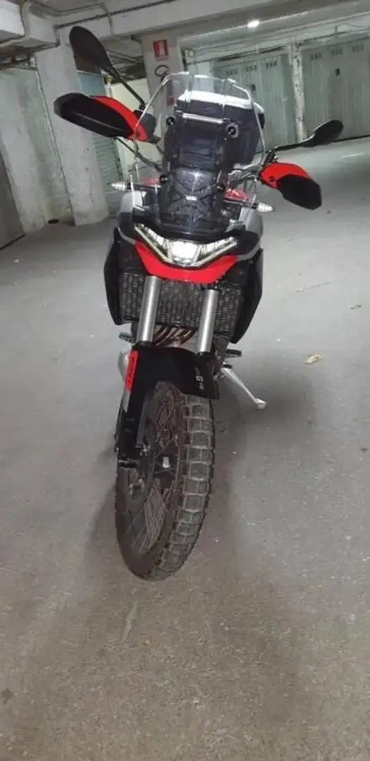 Aprilia Tuareg Rosso - 1