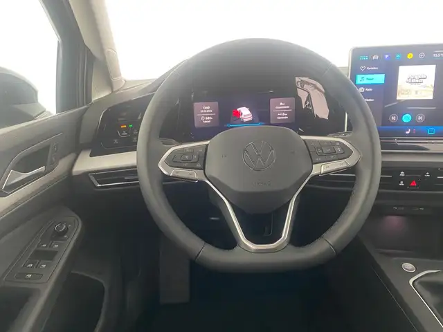 Volkswagen Golf view 15