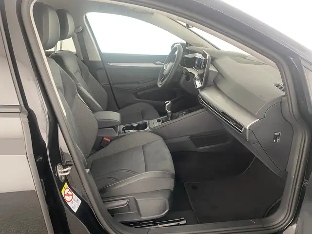 Volkswagen Golf view 9