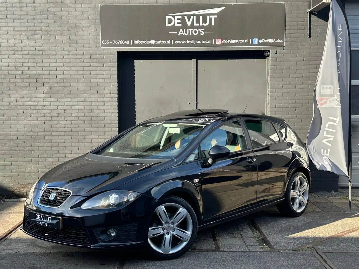 SEAT Leon 1.8 TFSI FR DSG | Schuifdak | Leer | Xenon Led | S Noir - 2