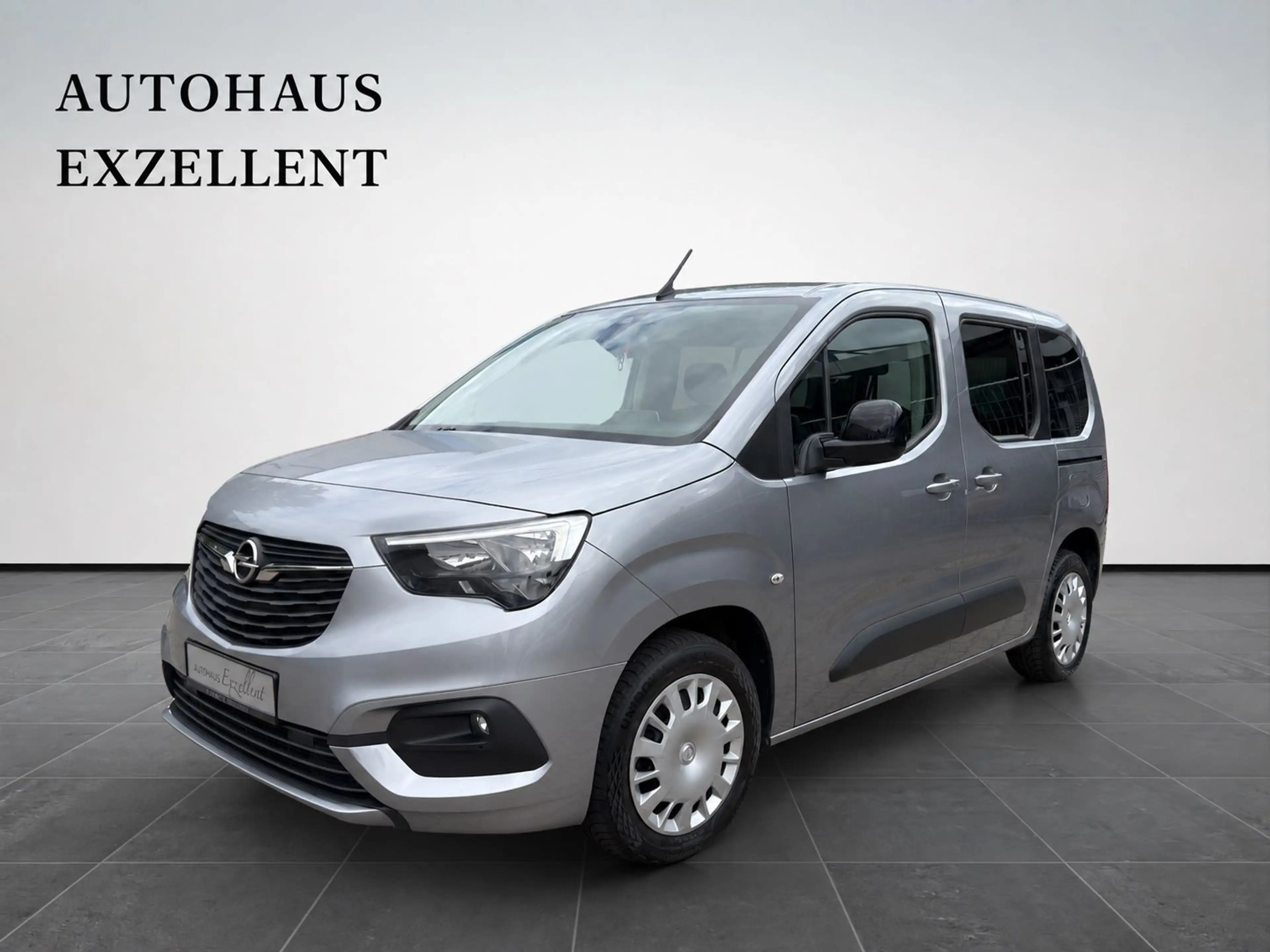 Opel Combo Life Elegance*KLIMAAUT*TEMPOMAT*KAMERA*MFL