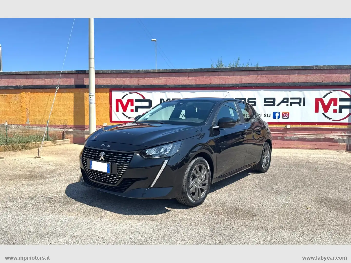 Peugeot 208 ALLURE 1.2 100CV S&S 5P. Nero - 1
