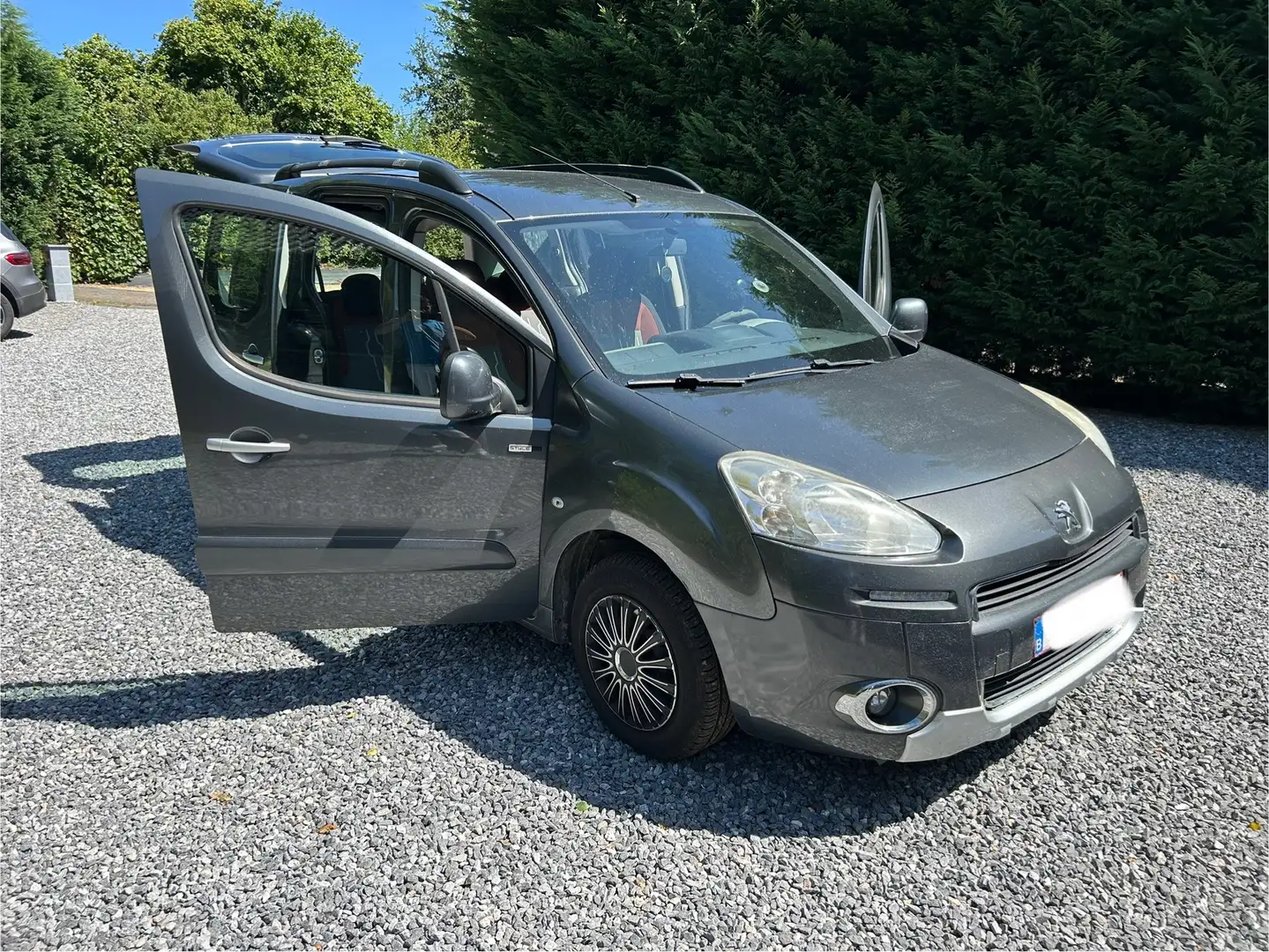 Peugeot Partner Tepee 1.6 e-HDi Style STT - 2