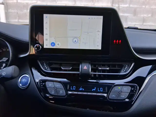 Toyota C-HR+ view 15