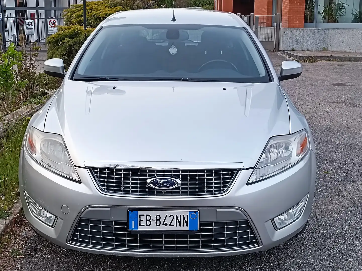 Ford Mondeo Mondeo+SW+2.0+tdci+Titanium+c/radio+140cv Argento - 2
