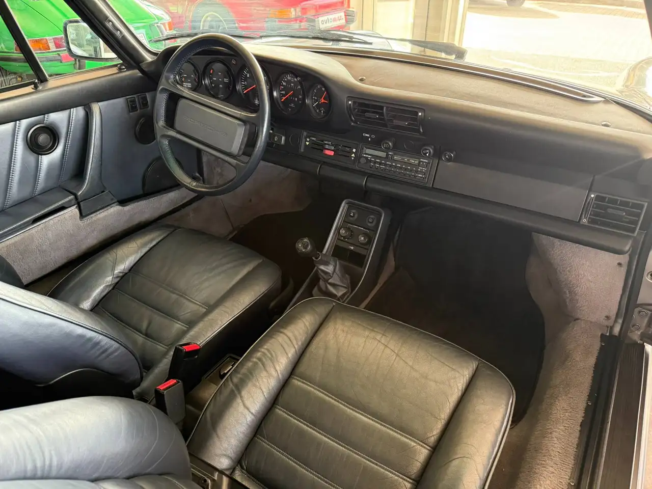 Porsche 911 Carrera 3.2, foto 7