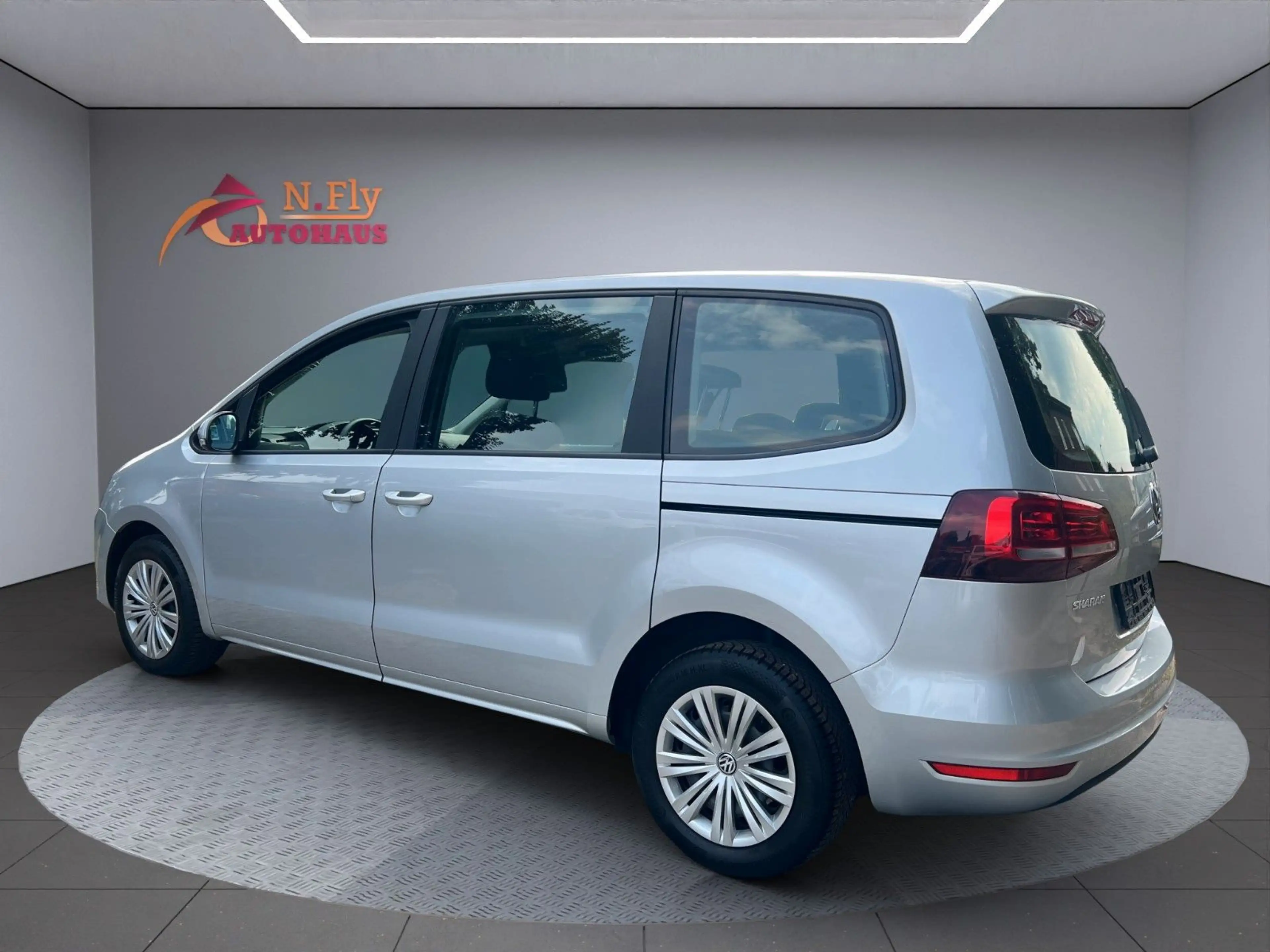 Volkswagen Sharan Trendline BMT/Start-Stopp 1.Hand — photo 3