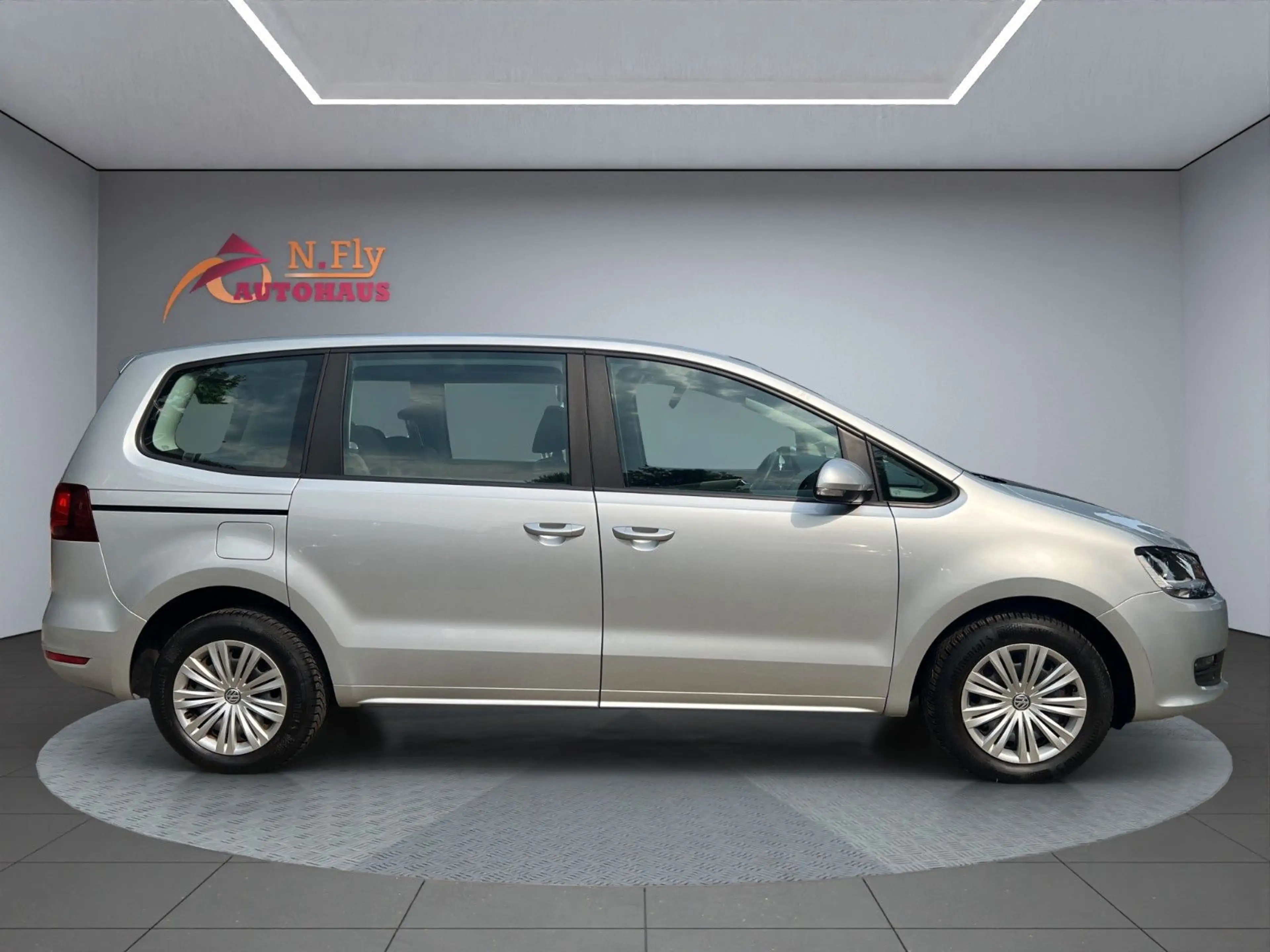 Volkswagen Sharan Trendline BMT/Start-Stopp 1.Hand — photo 6