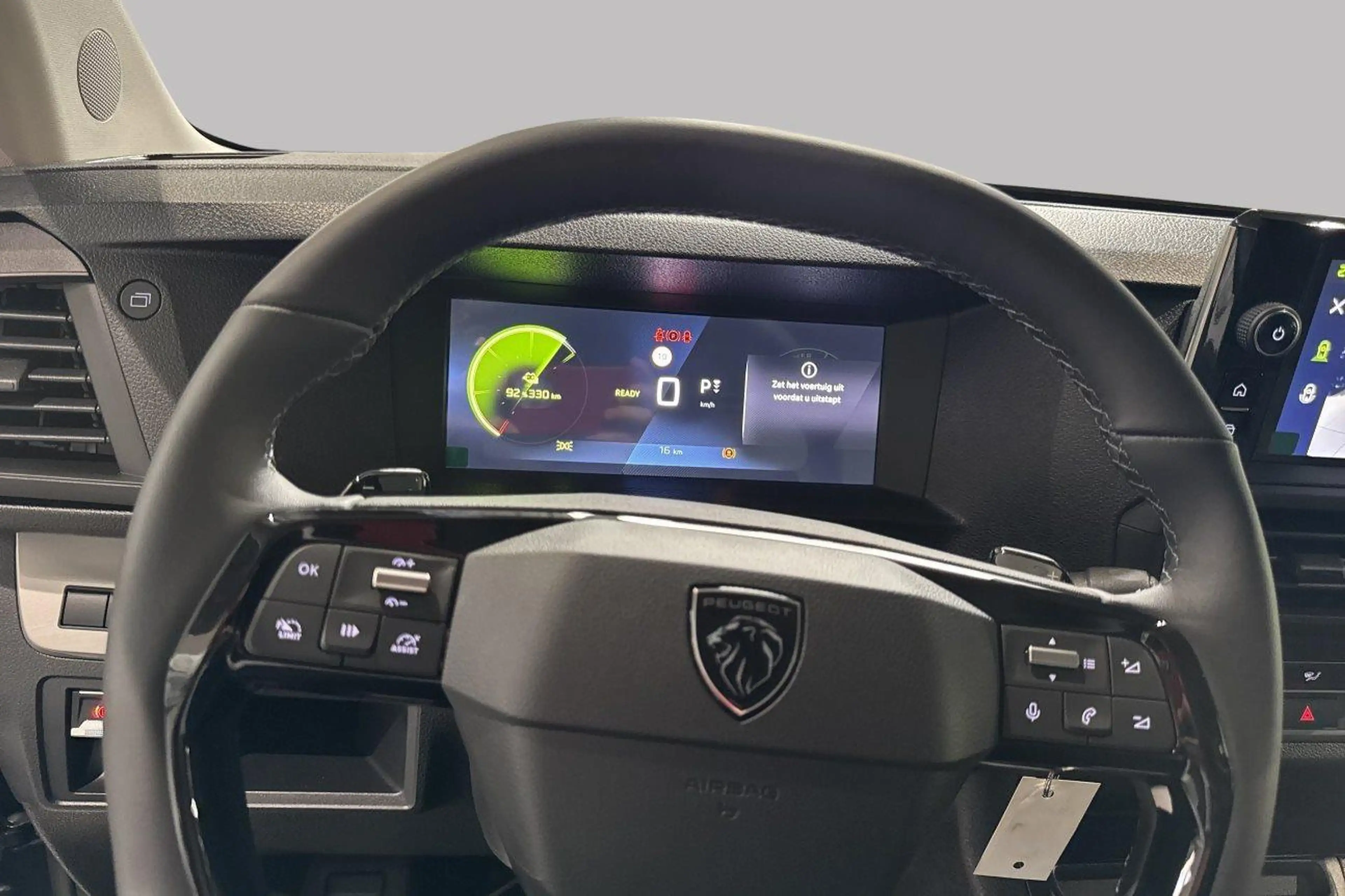 Peugeot e-Expert XL 75 KWH 136CH — photo 12