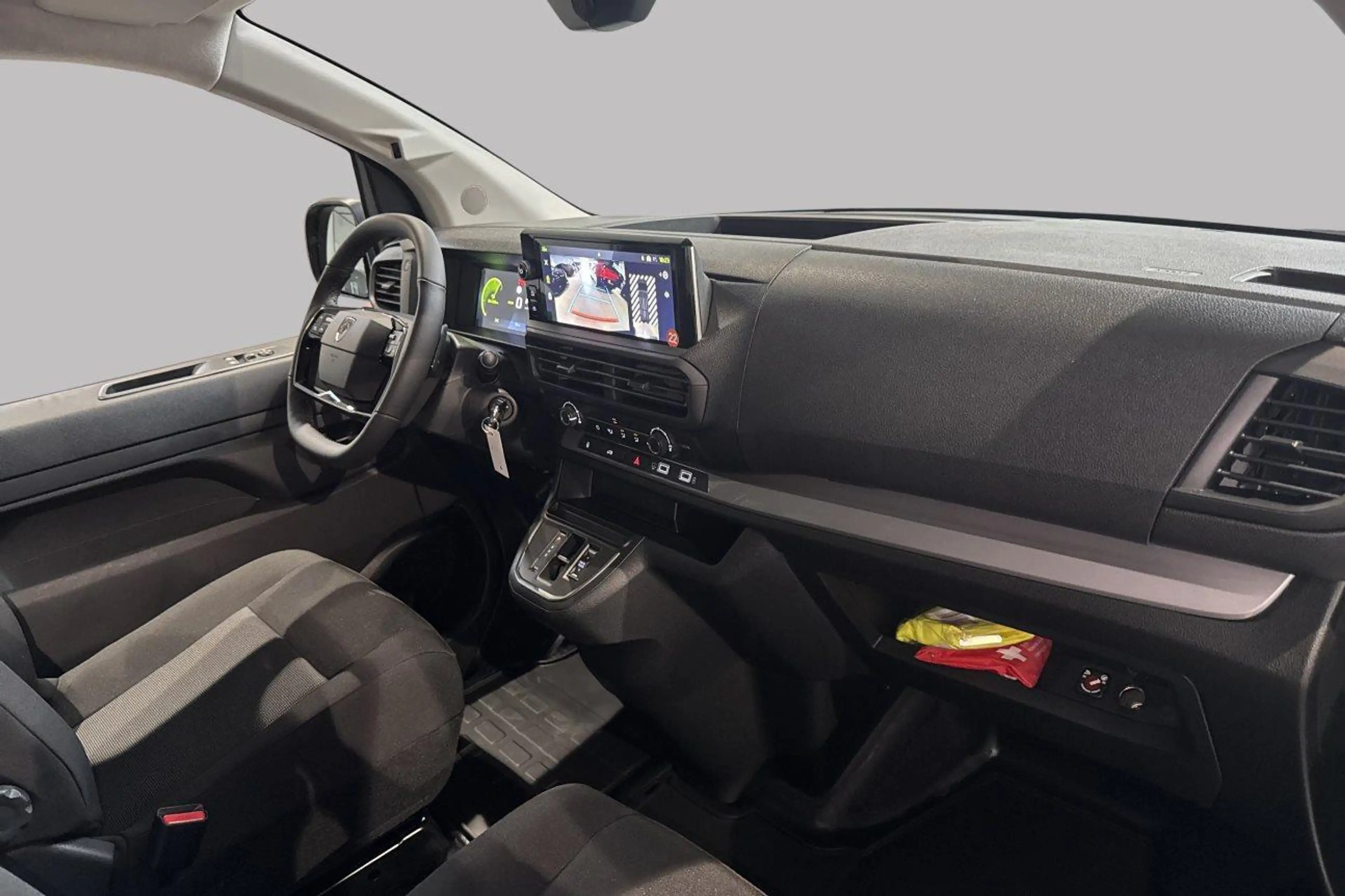 Peugeot e-Expert XL 75 KWH 136CH — photo 2