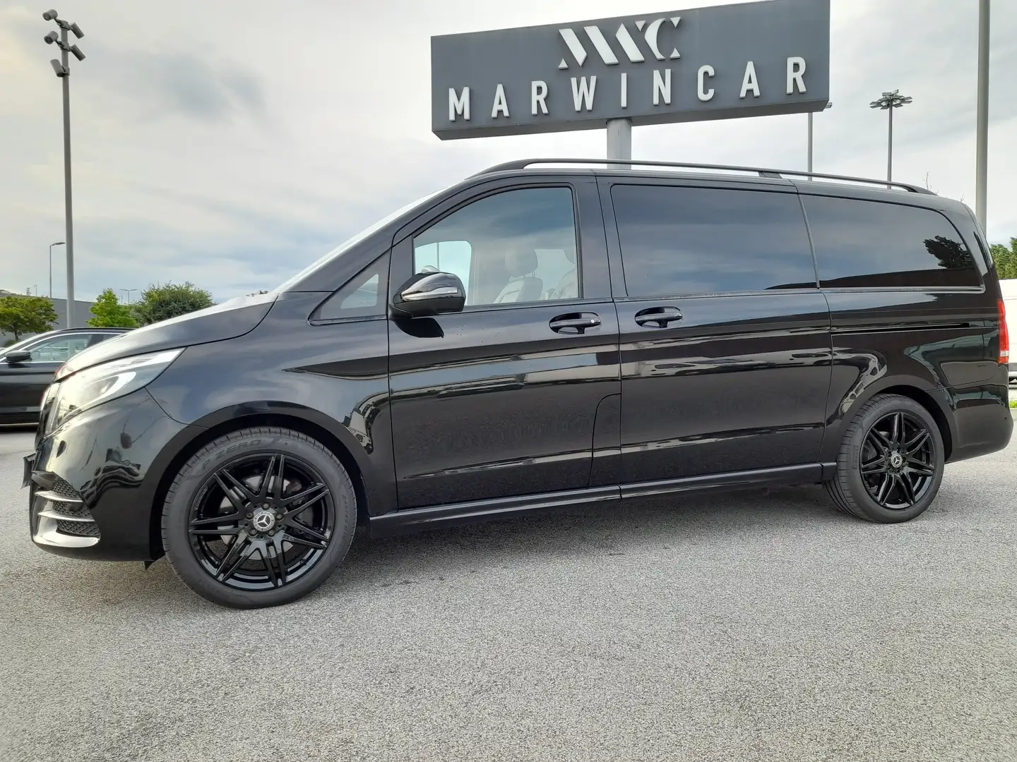 Mercedes-Benz V V Long 250 d Sport auto TAGLIANDI UFFICIALI MERCED Černá - 1