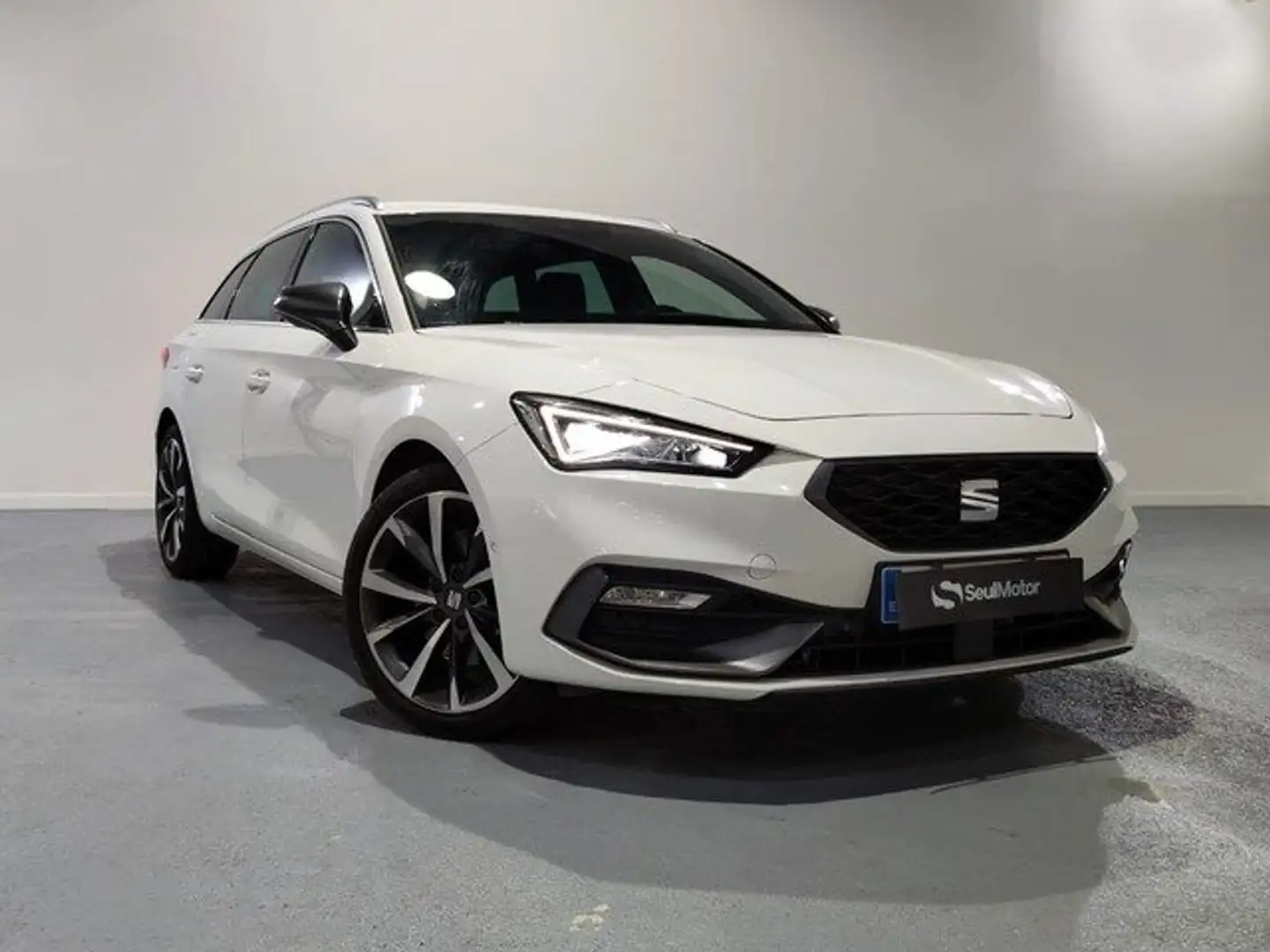 SEAT Leon ST 1.5 eTSI S&S FR DSG-7 150 Blanco - 1