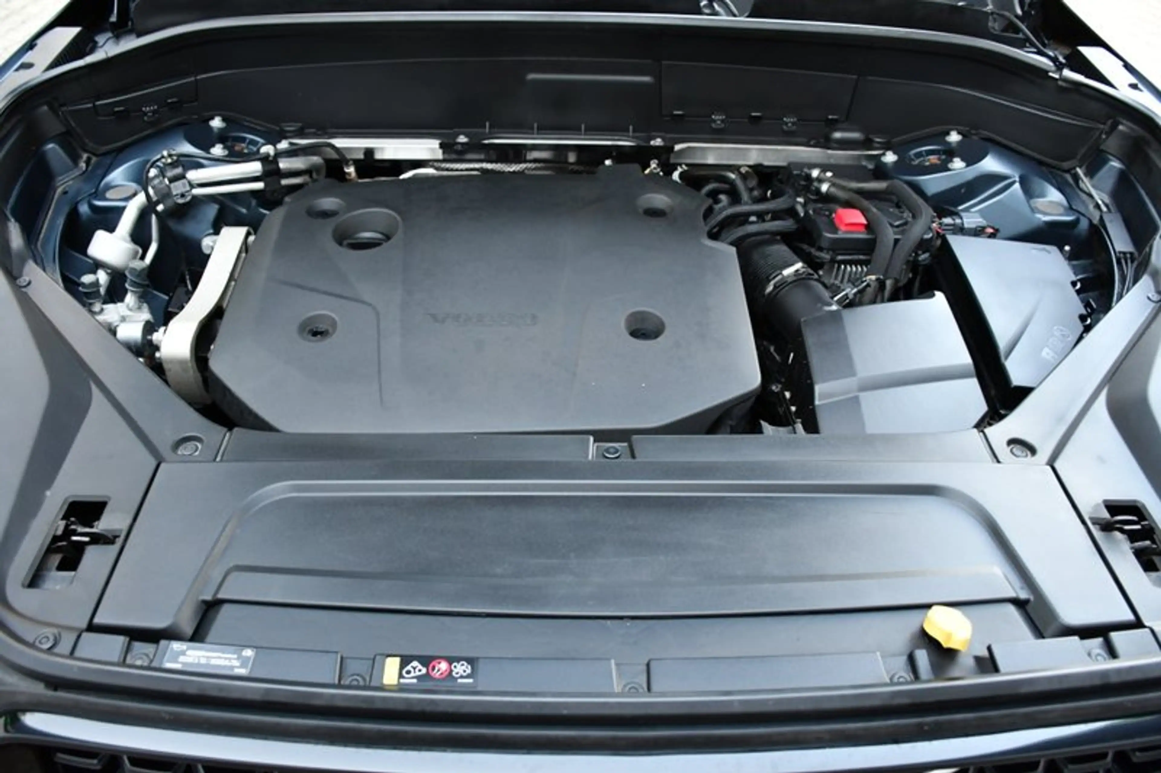 Volvo XC90 XC90 R Design AWD*7-Sitzer*Navi*ACC*AHK*Standhz. — photo 14