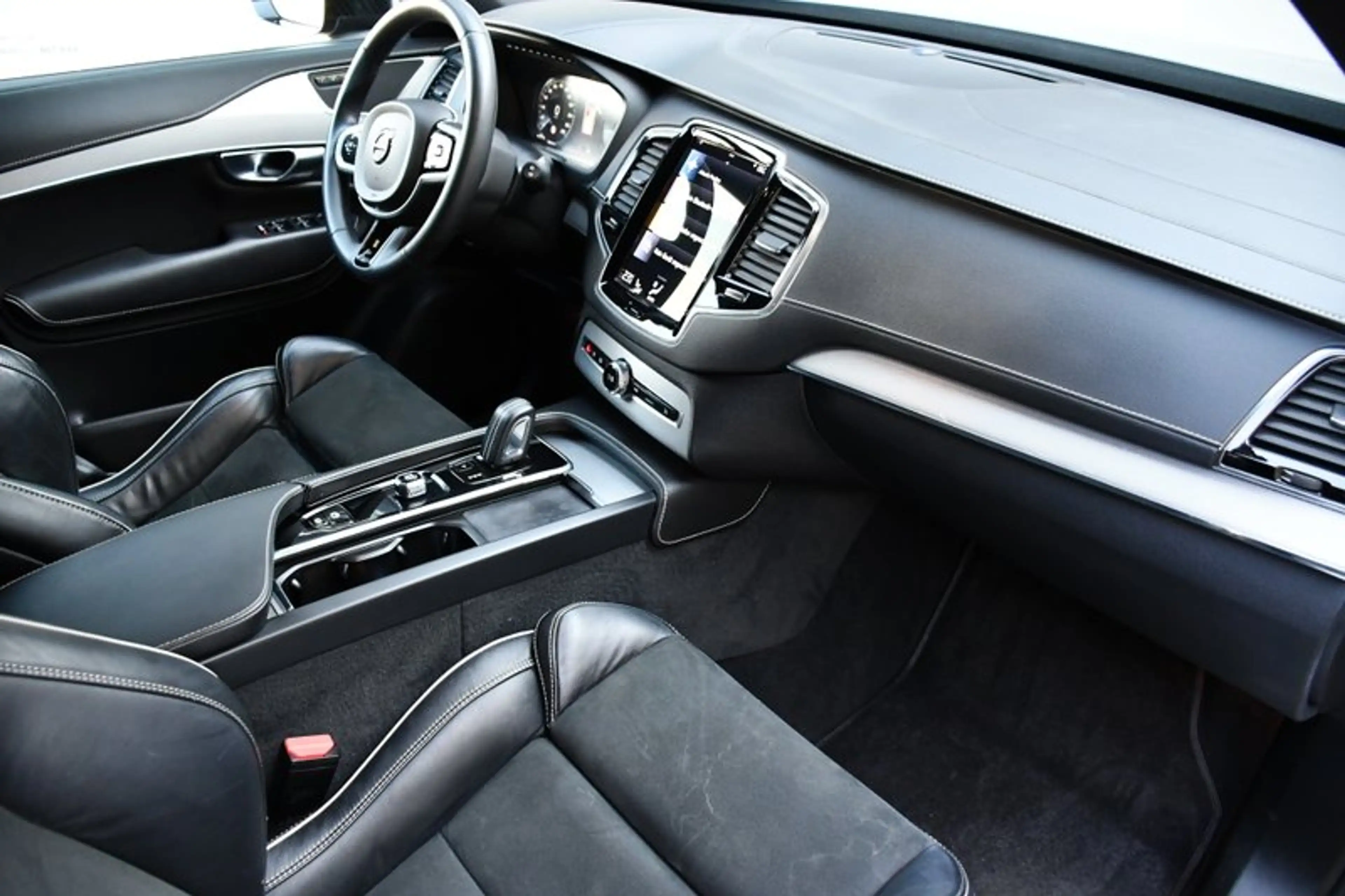Volvo XC90 XC90 R Design AWD*7-Sitzer*Navi*ACC*AHK*Standhz. — photo 9