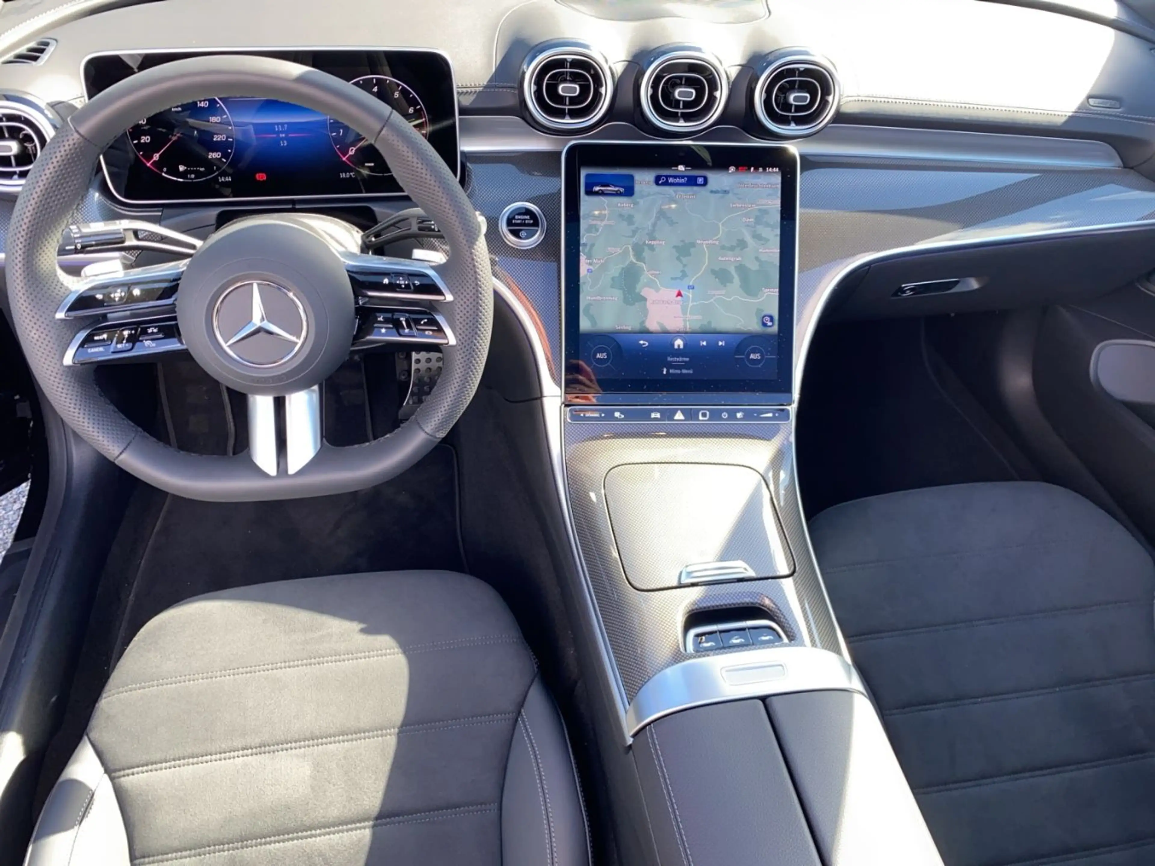 Mercedes-Benz CLE 200 4MATIC Cabriolet AUT Klima — photo 11