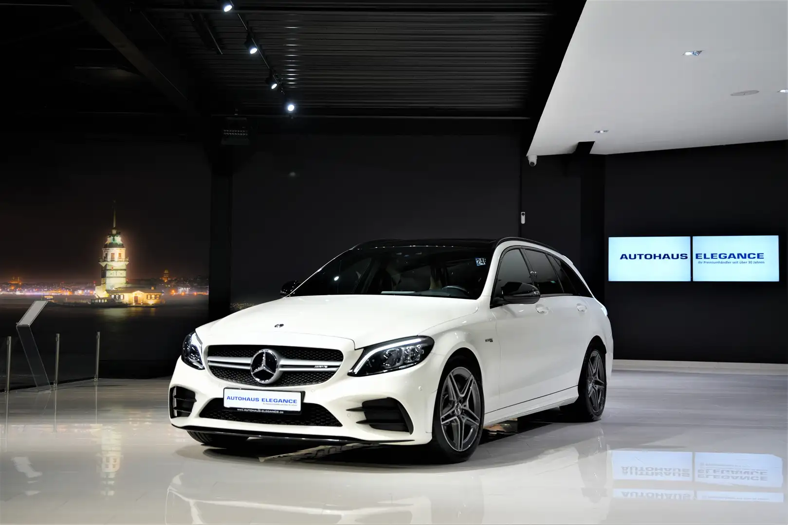 Mercedes-Benz C 43 AMG T 4Matic*NIGHT-PAKET*LED*HUD*PANO*LEDER Weiß - 1
