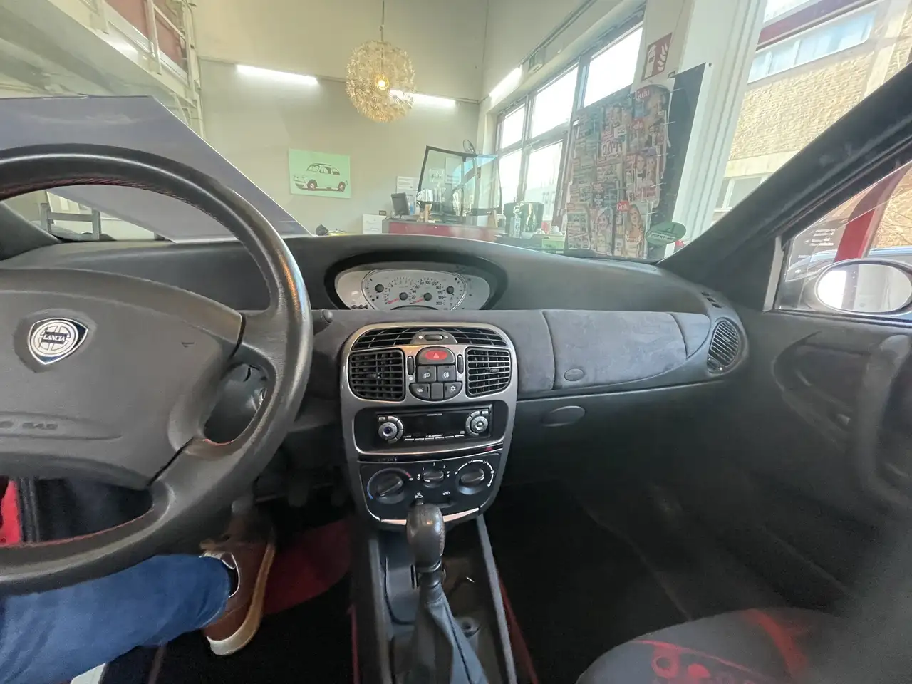 Lancia Y 1.2 16 V Elefantino rosso, foto 3