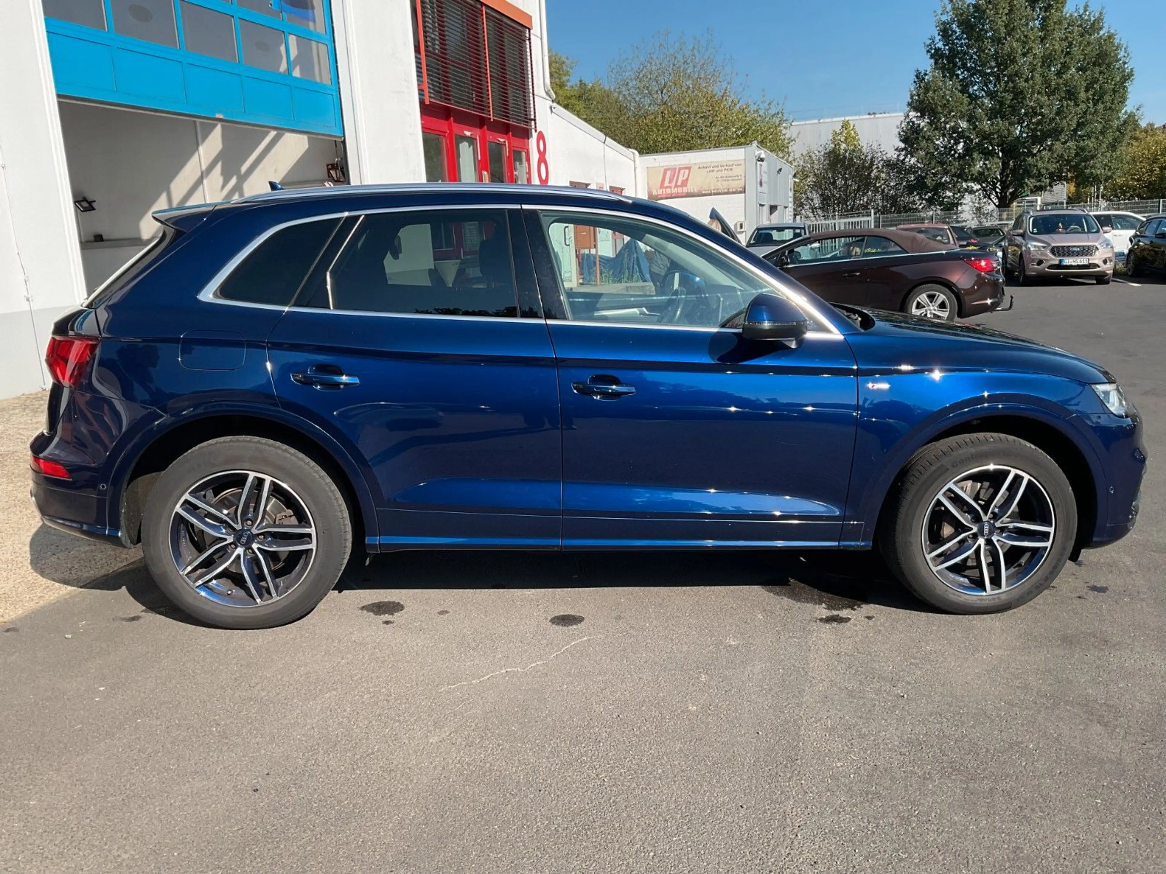 Audi Q5 3.0 TDI Quattro B&O S Line AHK LED Kamera — photo 4