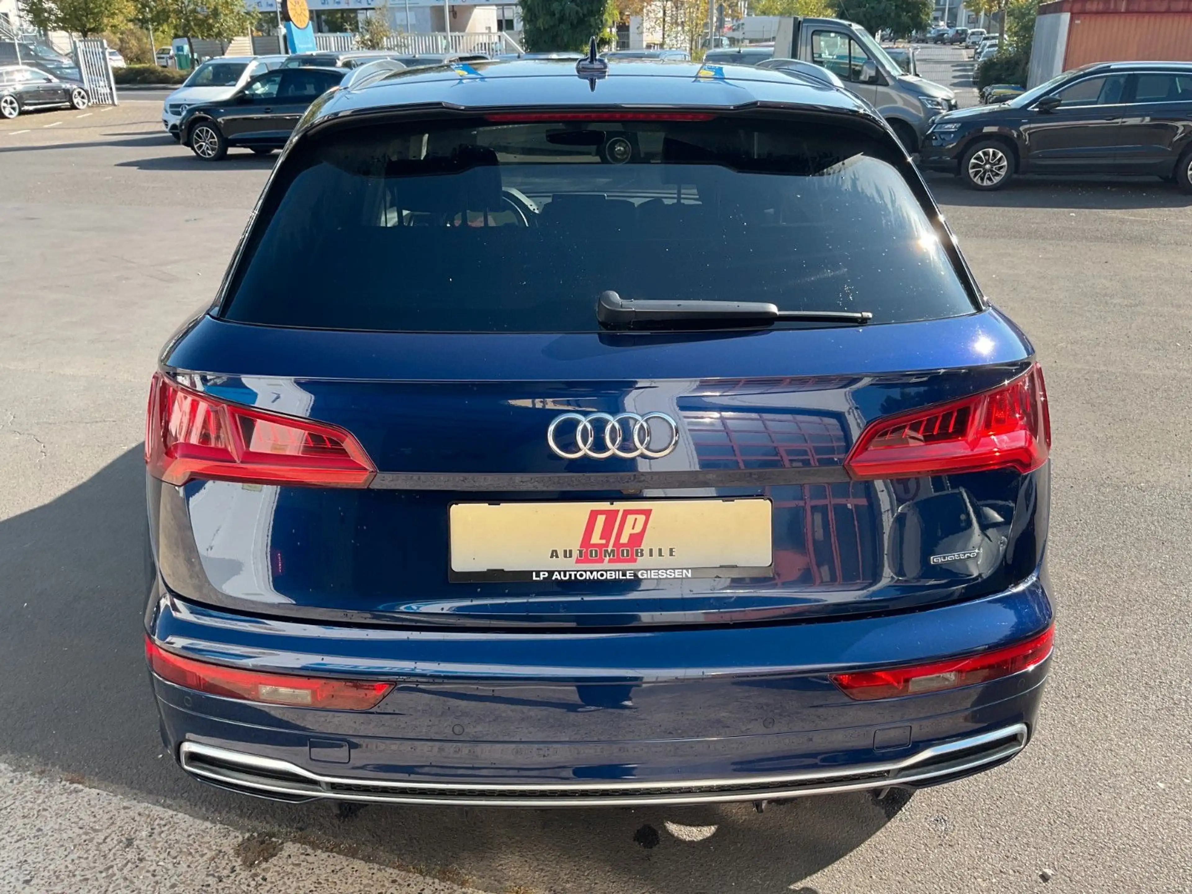 Audi Q5 3.0 TDI Quattro B&O S Line AHK LED Kamera — photo 6