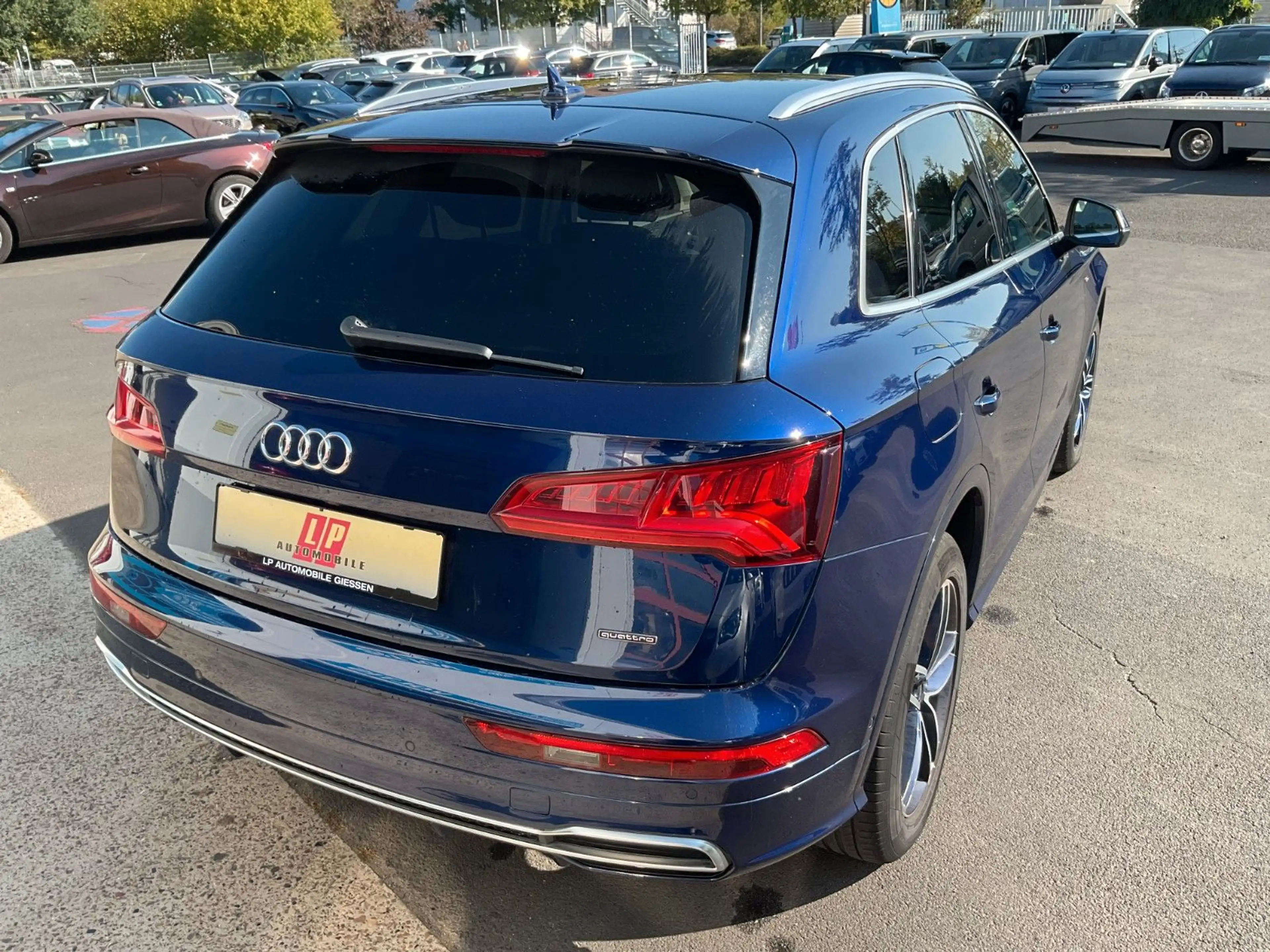Audi Q5 3.0 TDI Quattro B&O S Line AHK LED Kamera — photo 5