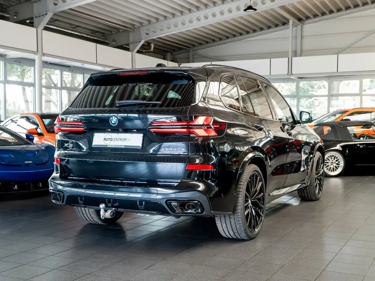 BMW X5 50e M Sport Memo B&W AHK Carbon Pano 10