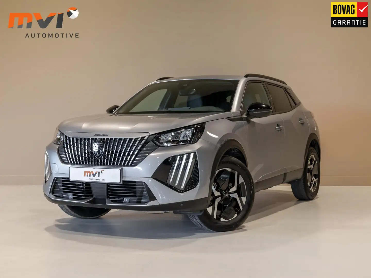 Peugeot 2008 1.2 Hybrid 136 Allure / 136pk / Dodehoek herkennin Argent - 1