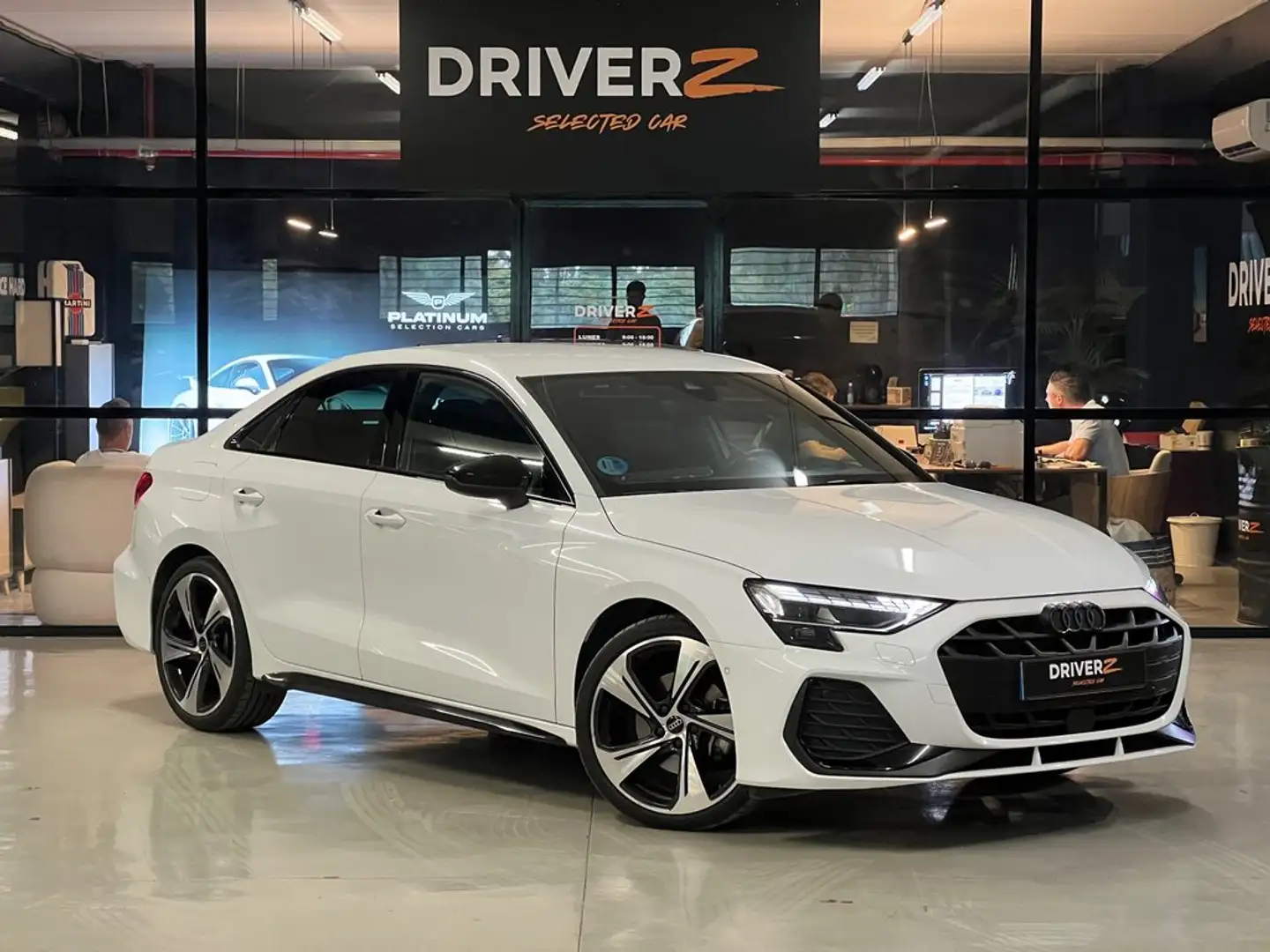 Audi A3 Sedan Black line 35 TFSI 110kW S tronic Blanco - 1