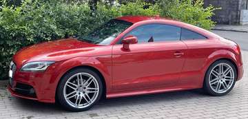 TT Coupé 2.0 TDi Quattro DPF