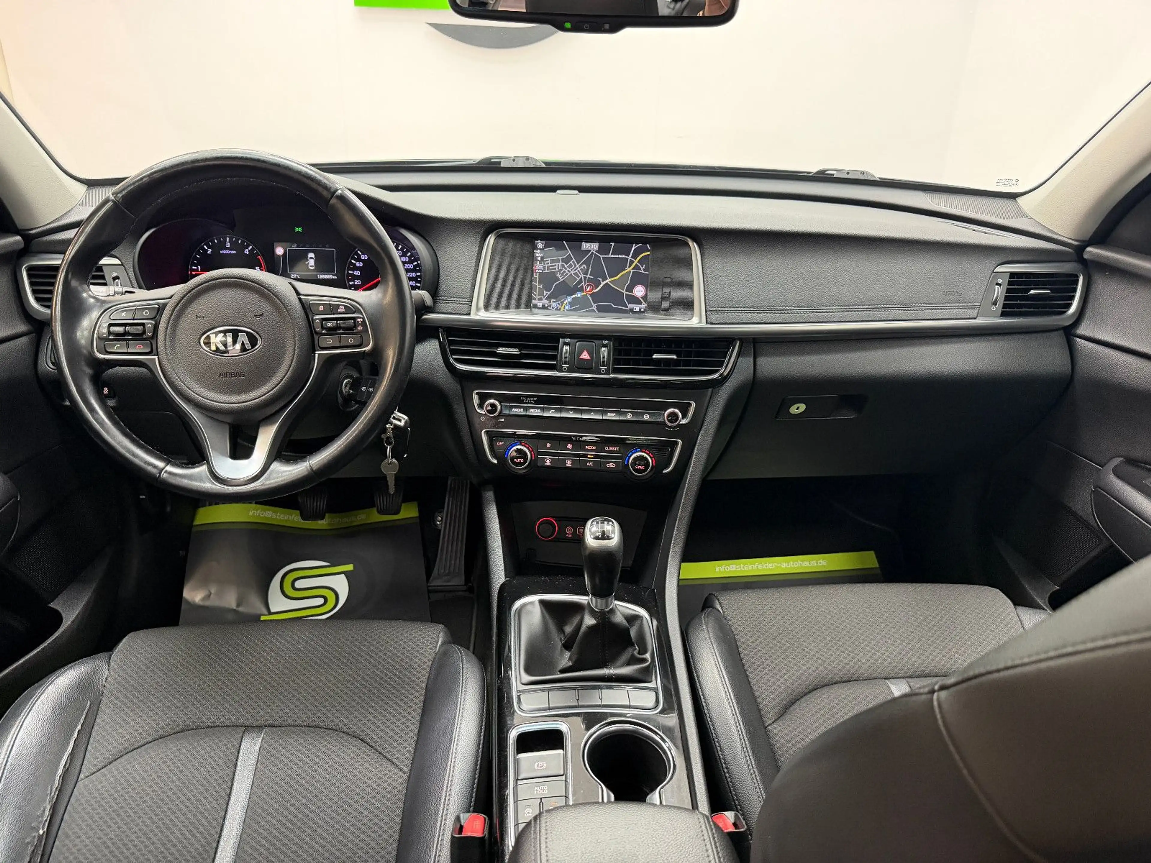 Kia Optima 1.7 Vision x / R-CAM / NAVI / AHK — photo 15
