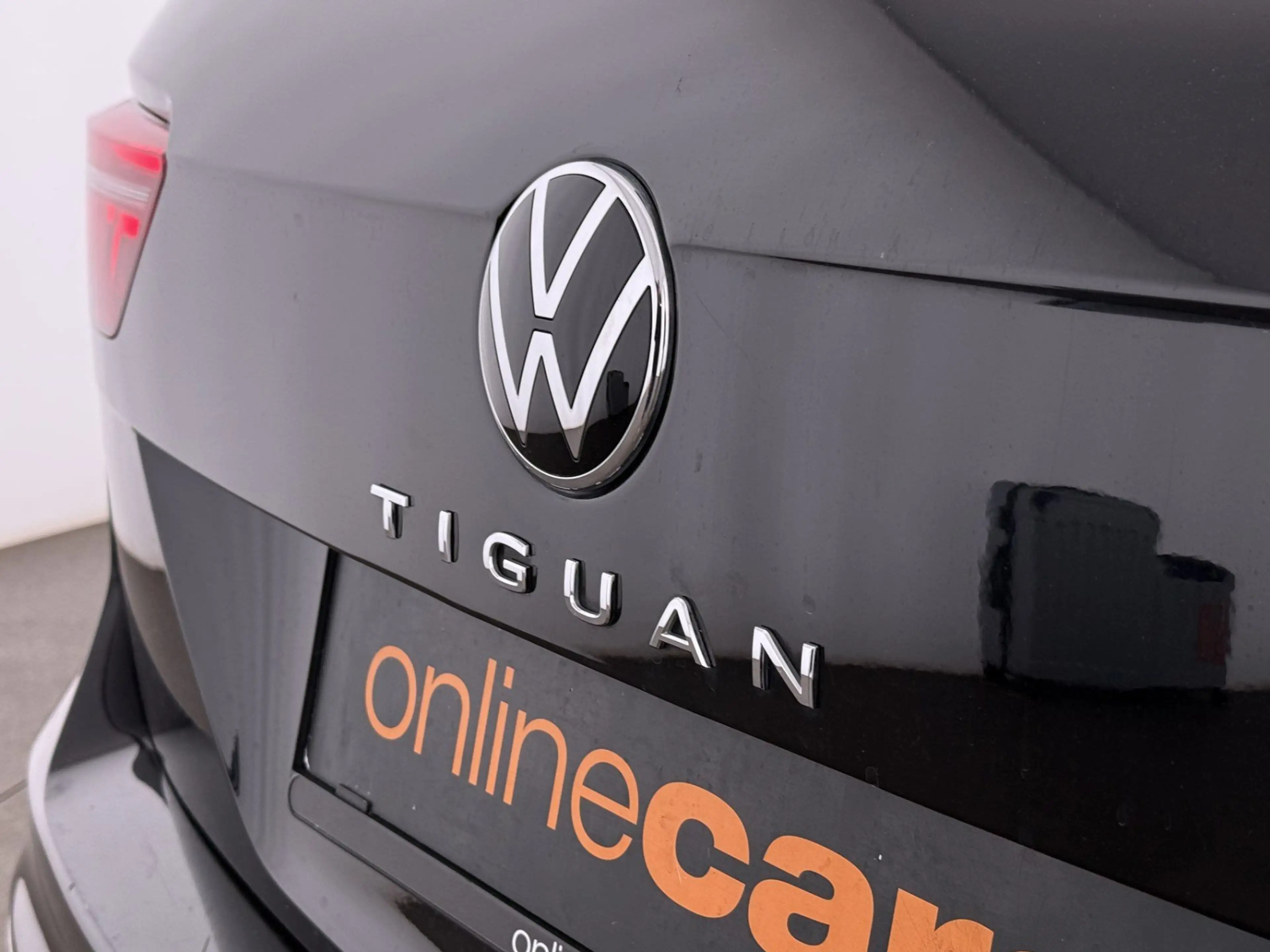 Volkswagen Tiguan 1.4 TSI PHEV Elegance Aut MATRIX SKY AHK — photo 10
