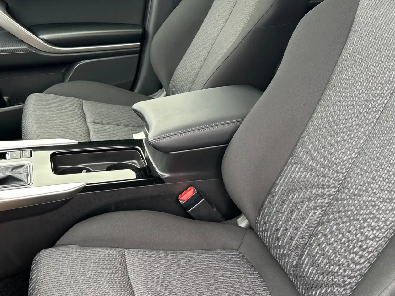 Mitsubishi Eclipse Cross fotografie Mitsubishi Eclipse Cross