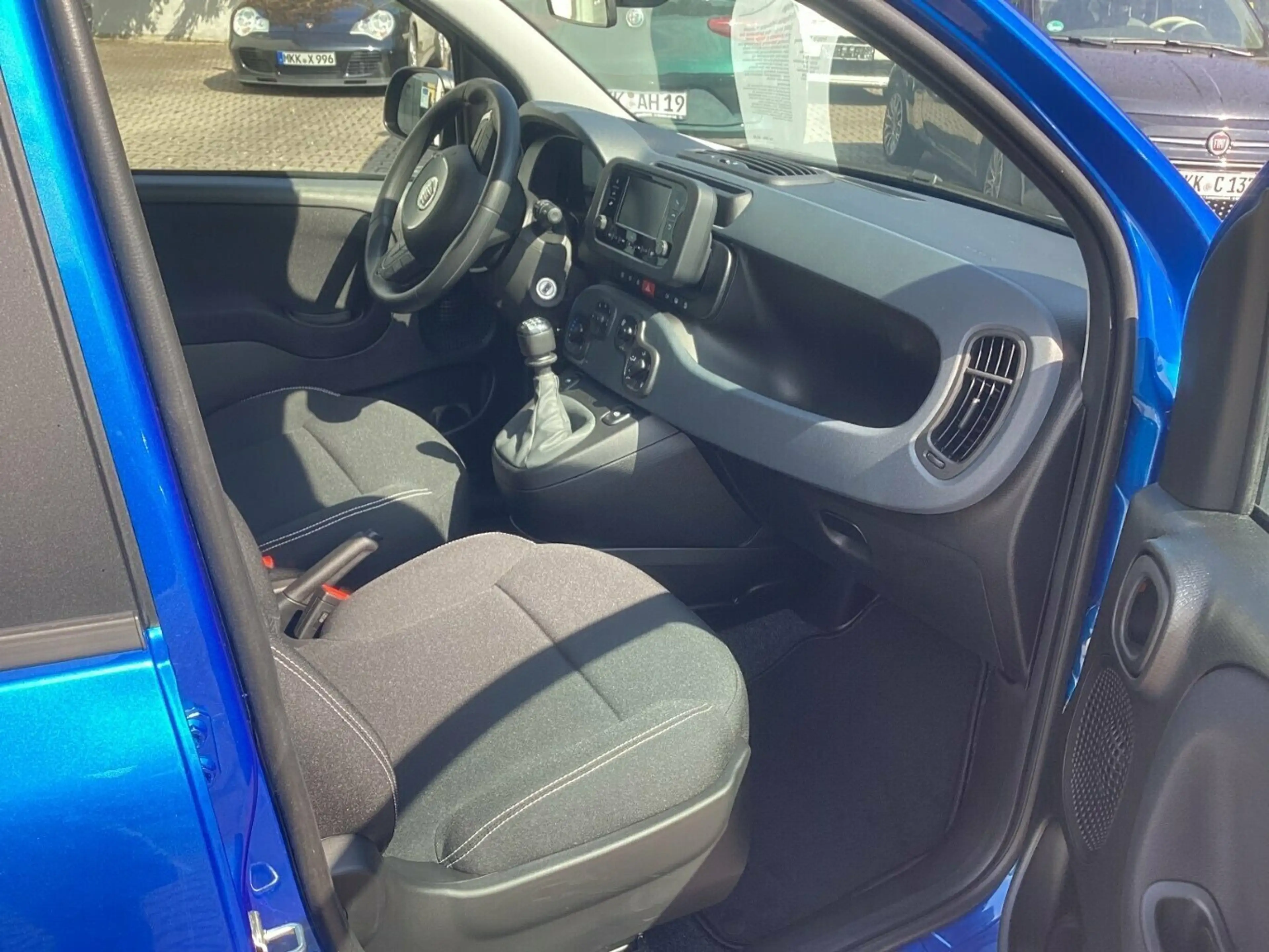 Fiat Panda Pandina Icon 1,0 Hybrid — photo 12