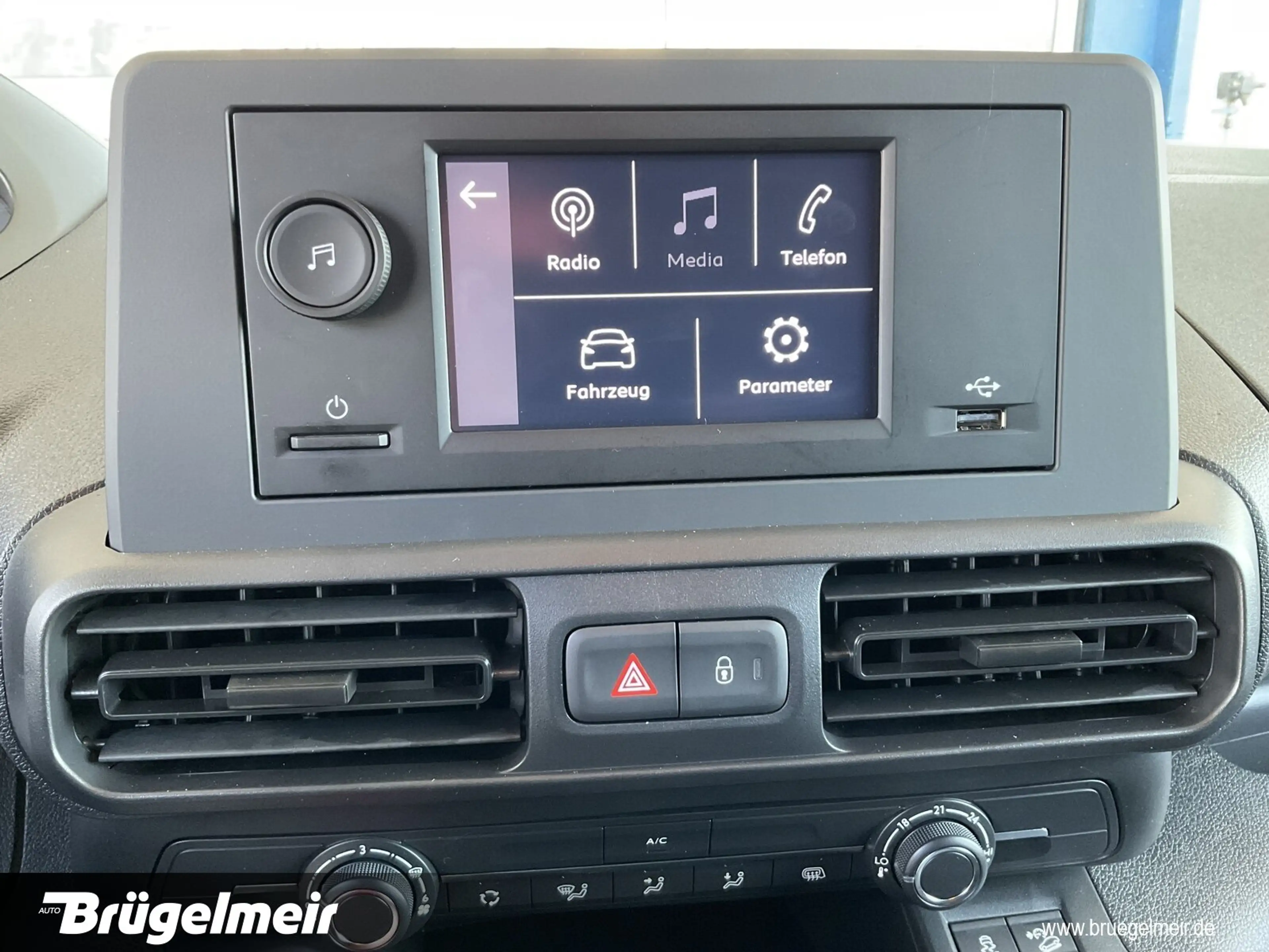 Peugeot Partner Partner Dangel Allrad 4x4 1.5 HDi 130+KLIMA+PDC — photo 8