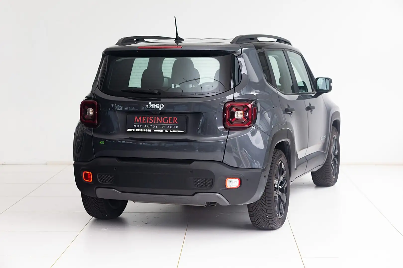 Jeep Renegade 1.5 Multiair T4 FWD DCT7 e-Hybrid Gris - 2