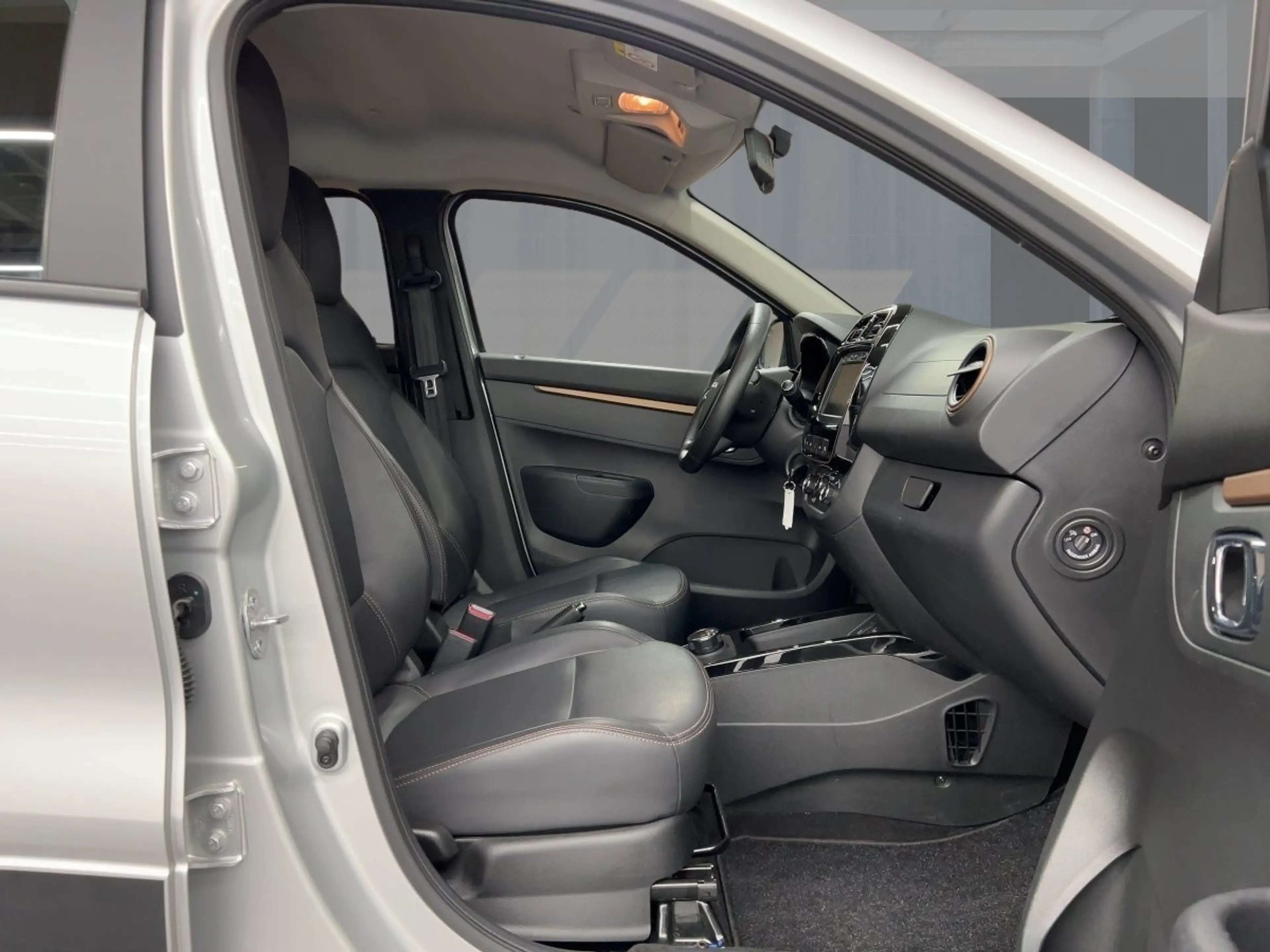 Dacia Spring ELECTRIC EXTREME 27kWh CCS RÜCKFAHRKAMERA — photo 8