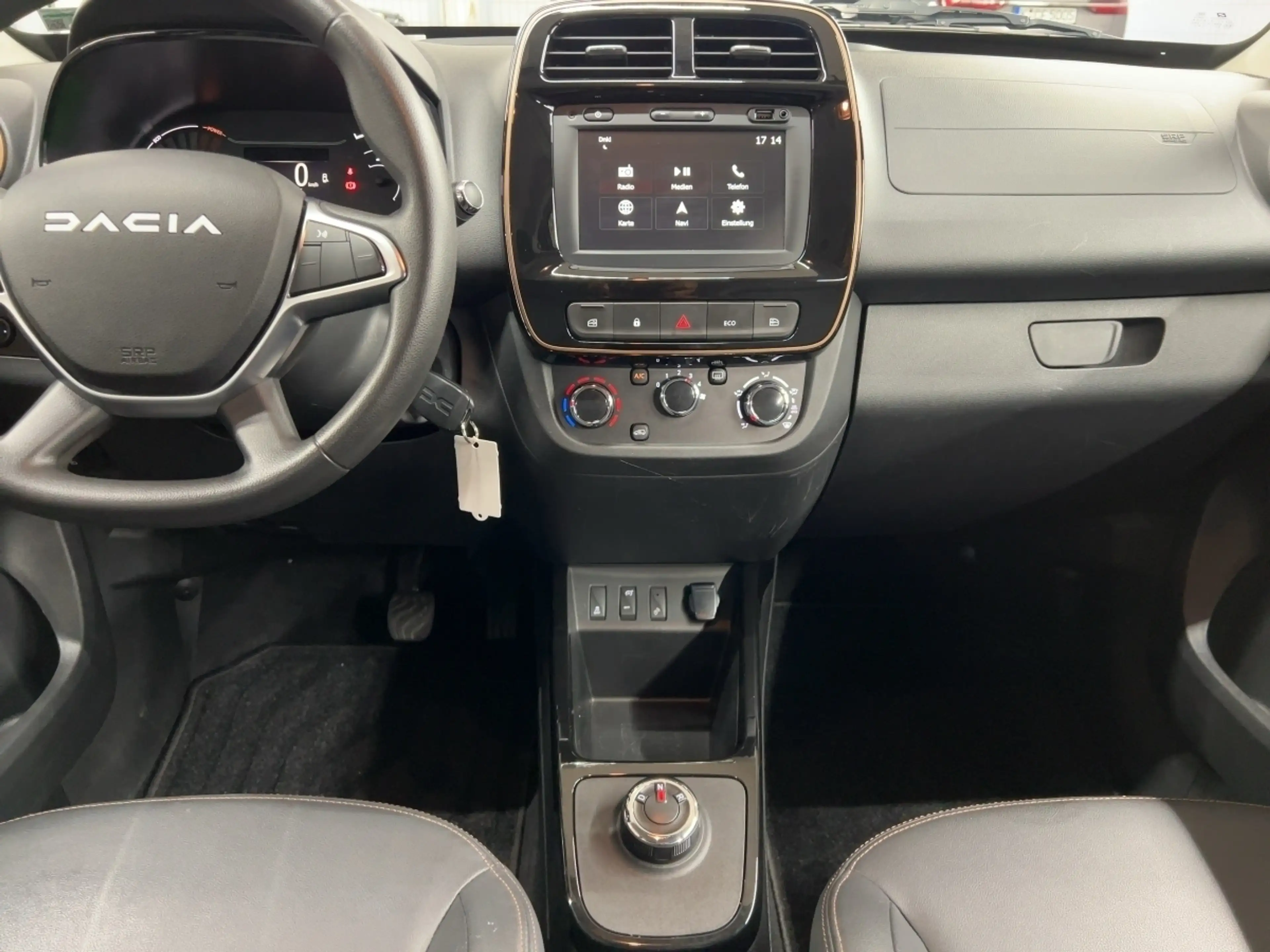 Dacia Spring ELECTRIC EXTREME 27kWh CCS RÜCKFAHRKAMERA — photo 12