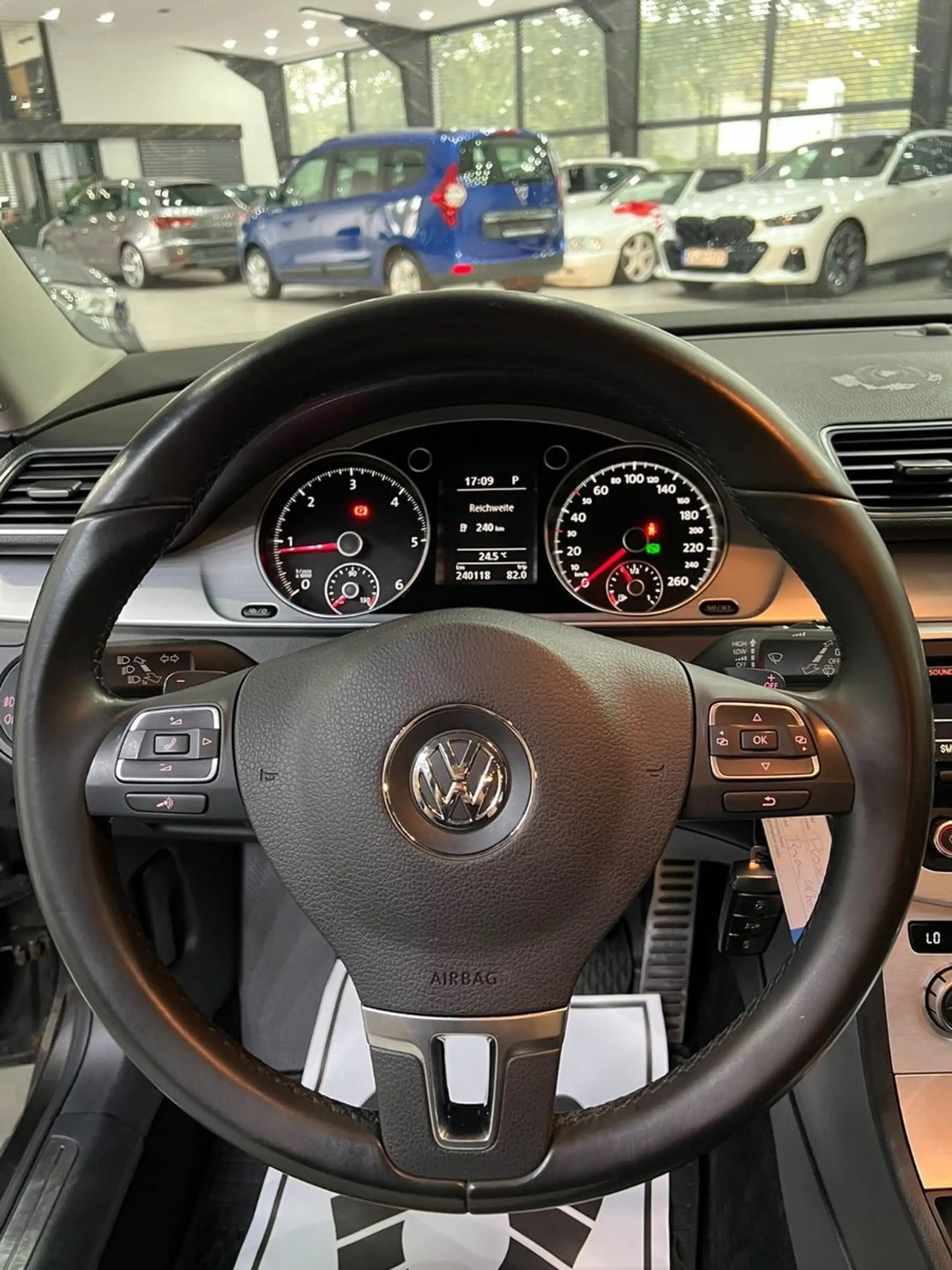 Volkswagen Passat Alltrack Variant 4Motion /DSG/AHK/ — photo 10