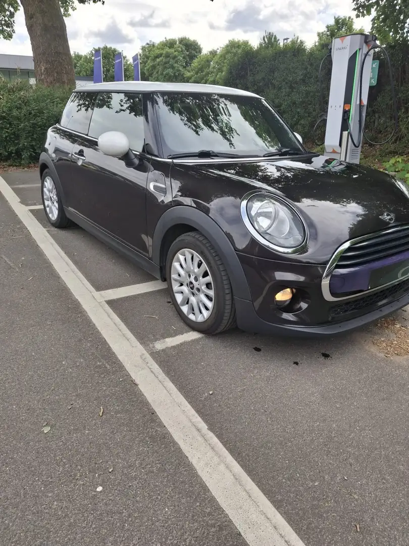 MINI Cooper D 1.5 Full Option Zwart - 1