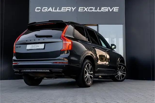 Volvo XC90 view 7