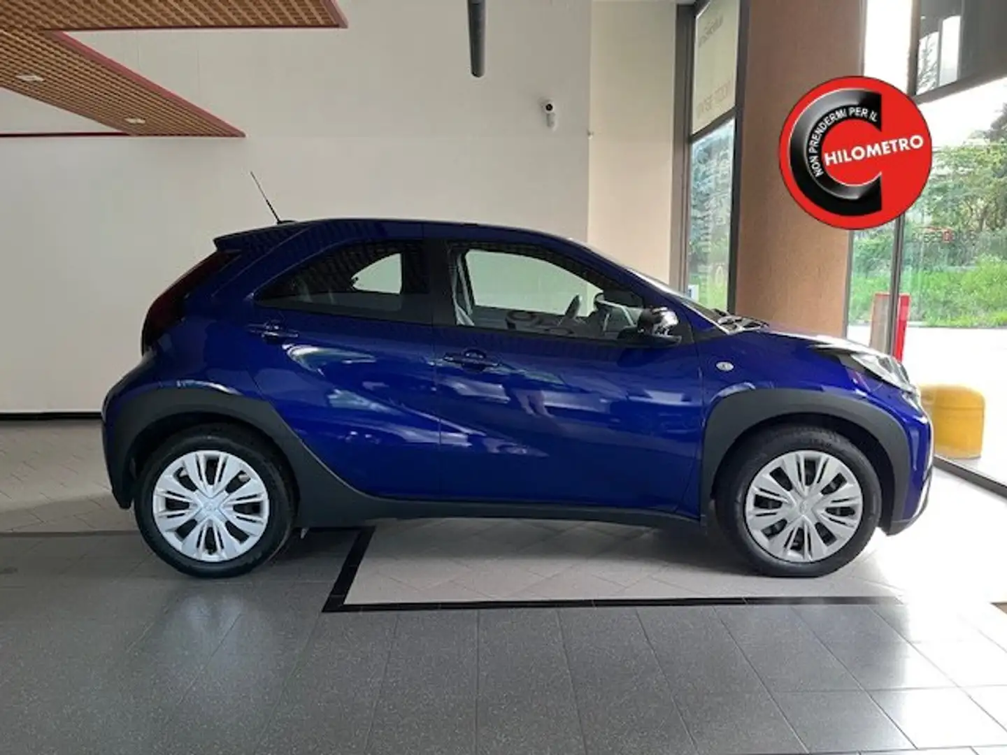 Toyota Aygo X X 1.0 Active 72cv Azul - 1