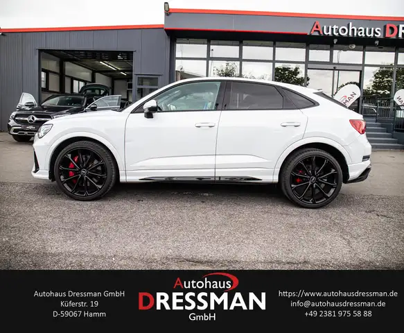Audi RS Q3 view 7